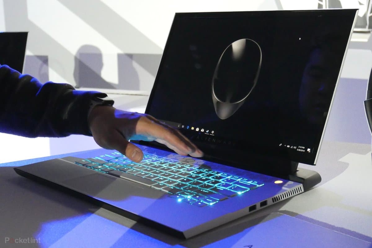 Notebook Dell Alienware m15 R2, 15.6" FHD, Intel Core i7-9750H 2.60 GHz, 16GB DDR4 - 3